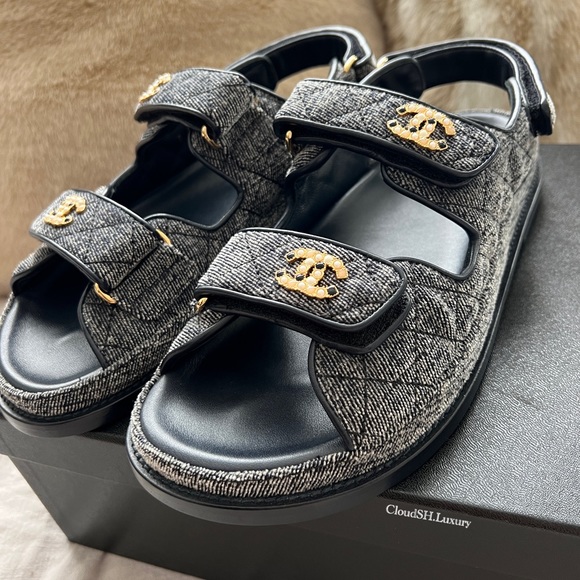 Auth BNIB Chanel 21A Rare Denim Deep Gray Dad Sandals -Size 38 - Picture 3 of 16